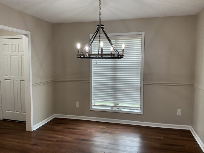 316 W University Pky