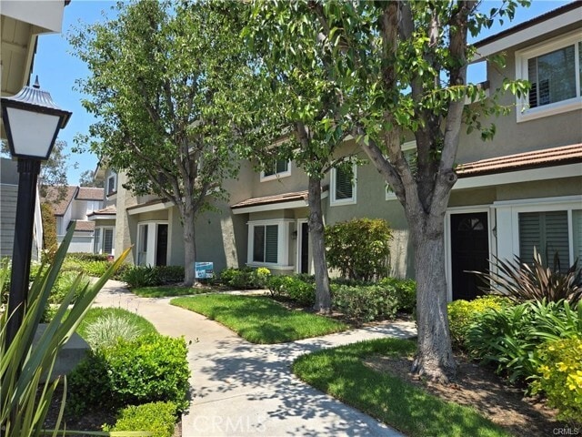 Photo - 569 Springbrook N
