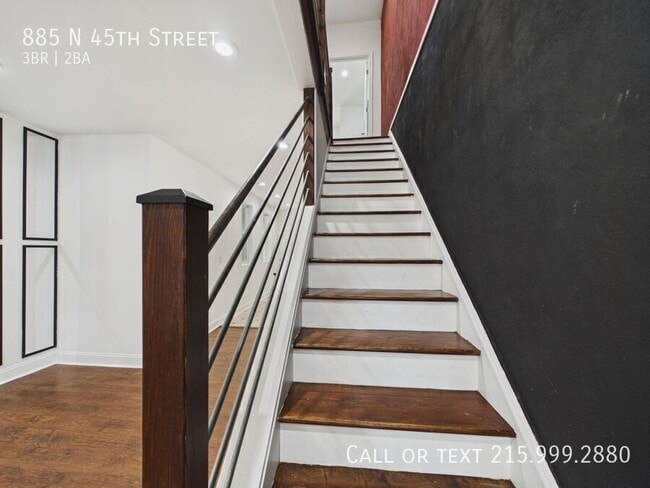 Photo - 885 N 45th St