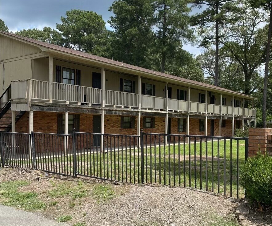 Photo - White Hall Manor #18