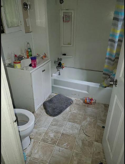 Photo - 214 Rhode Island St