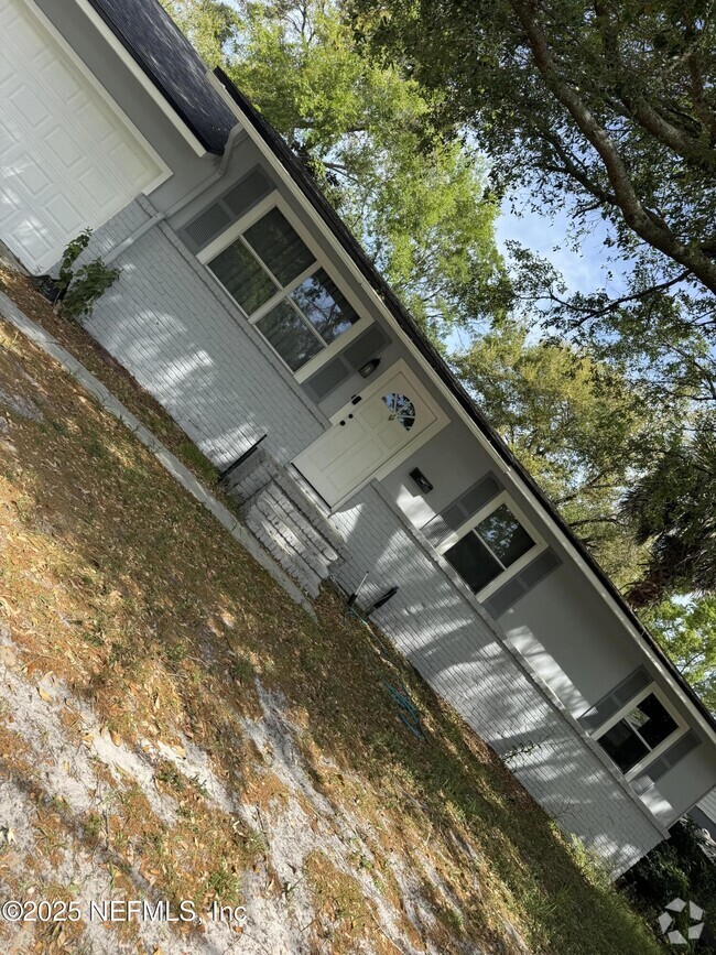 Building Photo - 10545 Jorick Rd Rental