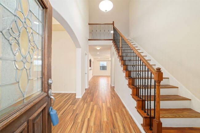 Photo - 8919 Inglebrook Ln