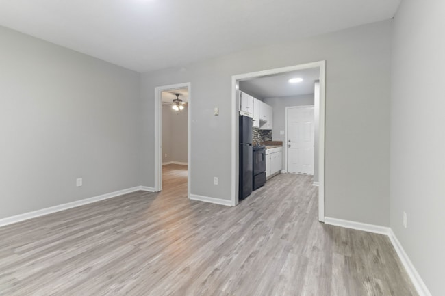Building Photo - 6431 Starbrook Dr Rental