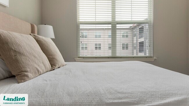 Photo - 16346 Lydia Hill Dr Unidad 3325