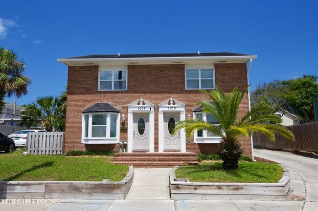 Photo - 1019 3rd St House