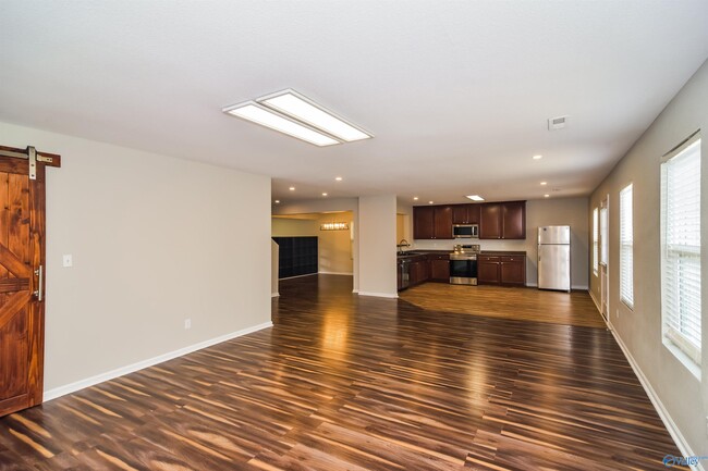 Photo - 157 Forestbrook Dr House