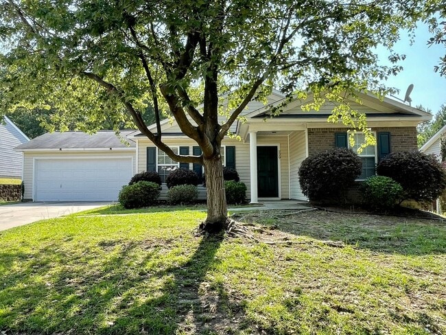 Building Photo - Lexington Rental