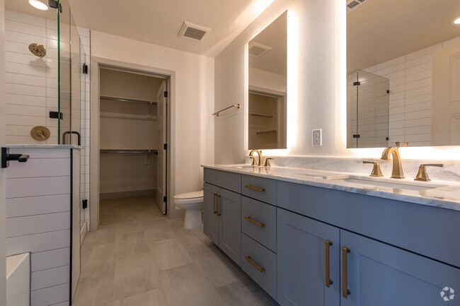 C01 - Bathroom