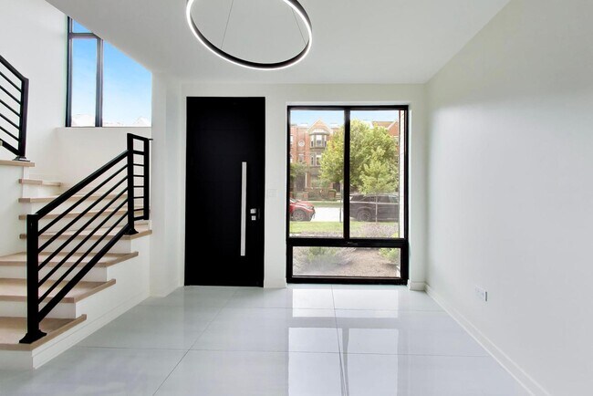 Photo - 6344 Hennings Ct