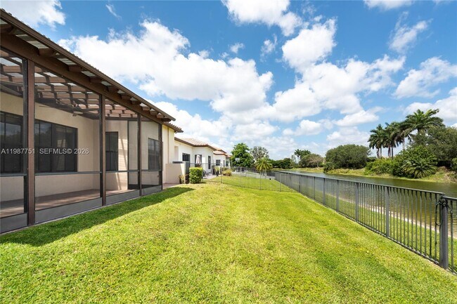 Photo - 8513 NW 41 St