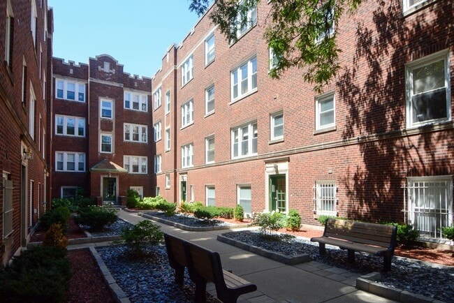 Building Photo - 3251 N Clifton Ave Rental
