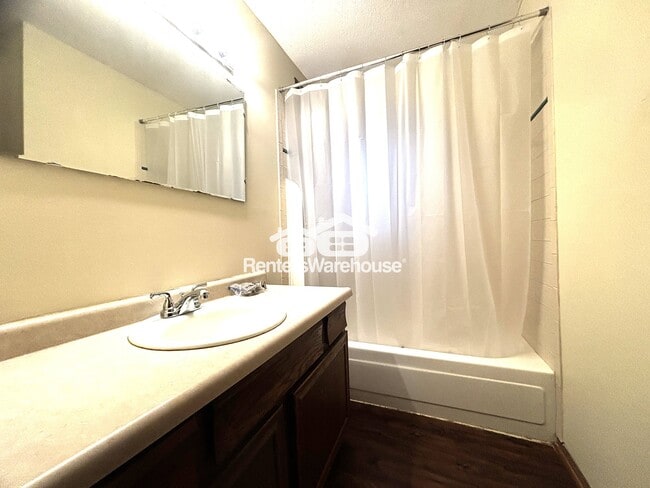 Photo - 4122 77th St Cir