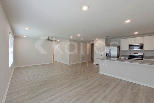 Photo - 4789 Malay Cir