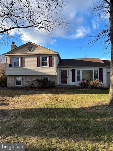 Photo - 2614 Armada St