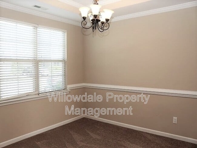 Photo - 2424 Lambton Wood Dr
