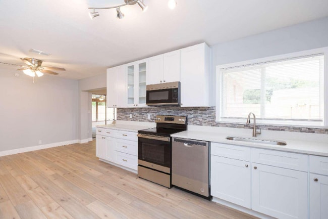 Photo - 7518 New Jersey Ave