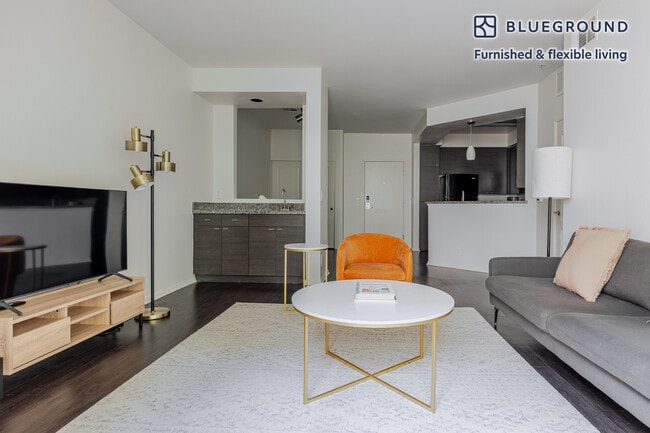 Photo - 13603 Marina Pointe Dr Unit FL5-ID1330