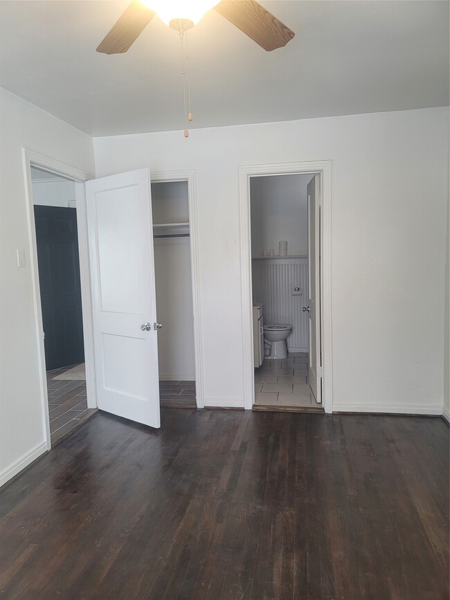 Photo - 1914 Binz St Unit C