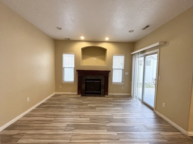 Photo - 4596 Red Sage Ct