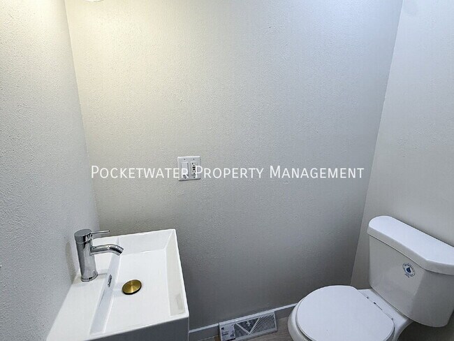 Photo - 10745 Miller Ct