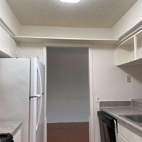 Photo - 4845 Cedar Springs Rd