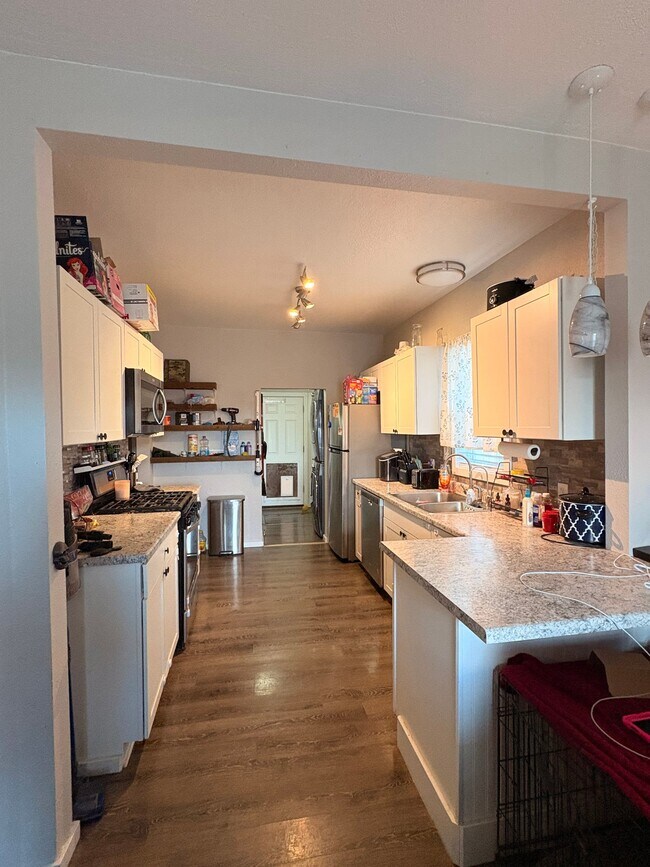 Photo - 1101 Crystal Pl