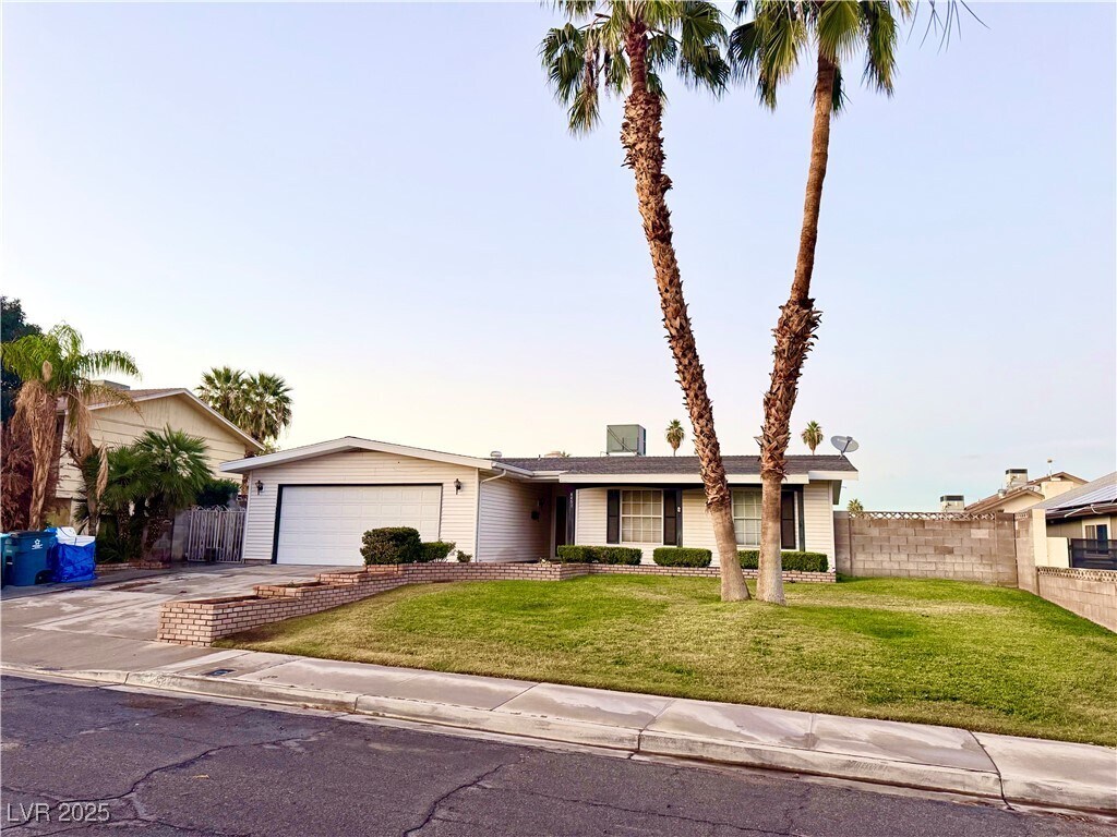 Photo - 4452 E El Cebra Way