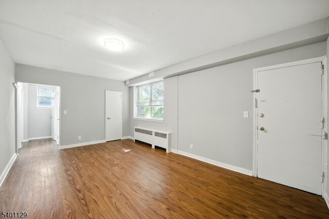 Photo - 819 Bloomfield Ave Unit 1