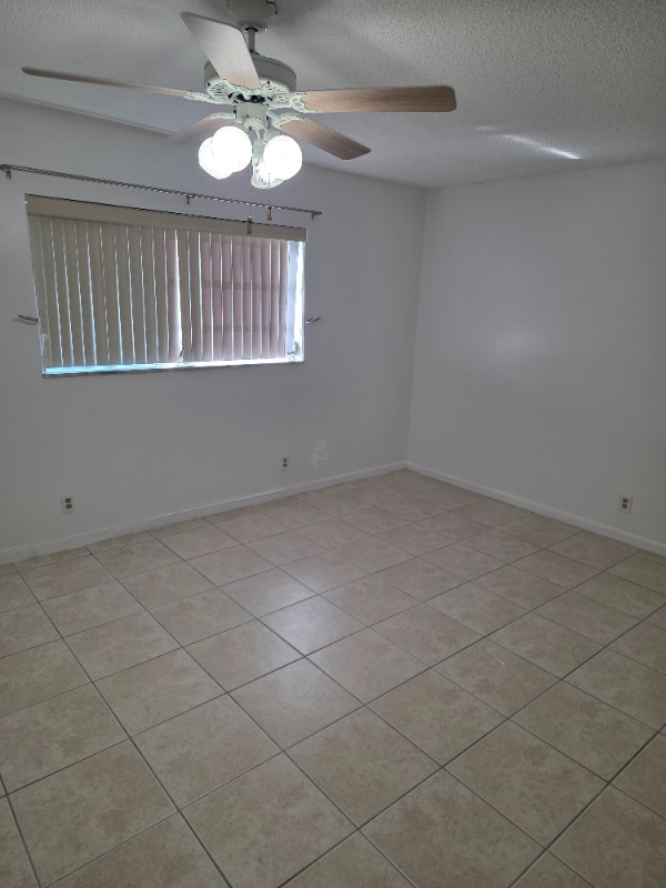 Photo - 320 NE 12th Ave Unit 606