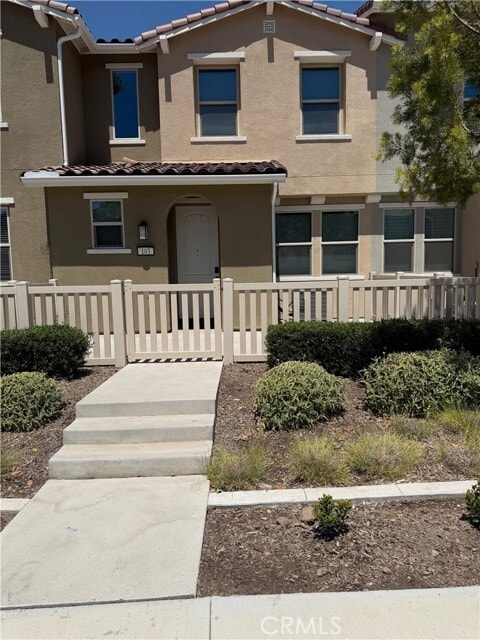 Building Photo - 3930 Lavine Wy Unit 103