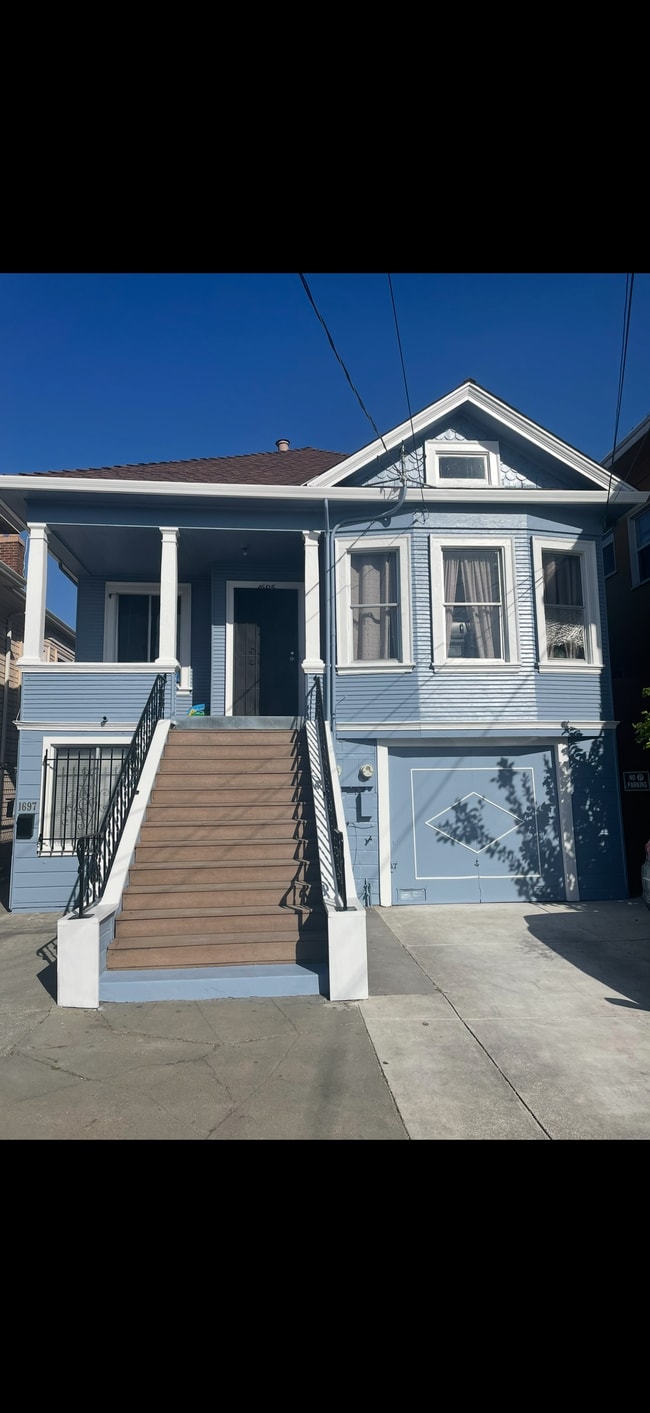 Building Photo - 1697 35th Ave Unit 1697 Rental