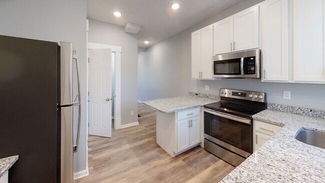 127-141 E 11th Ave-141