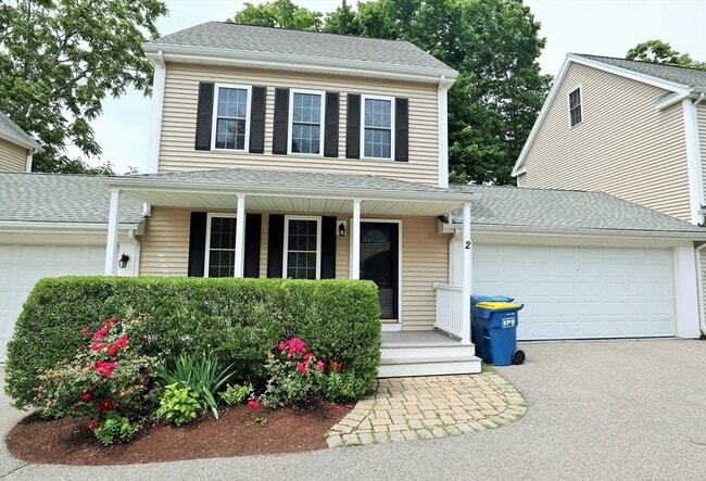 Photo - 90 Central St