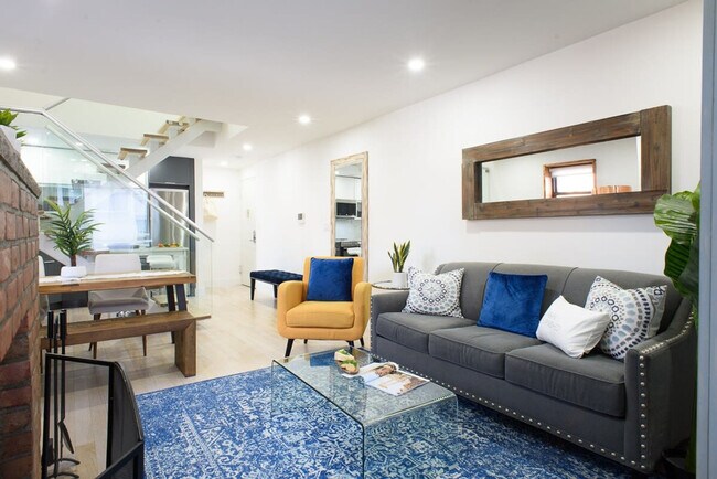 Photo - 244 E 75th St Unidad SI FL6-ID1021953P