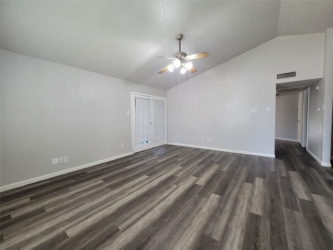 Photo - 10315 Limestone Dr