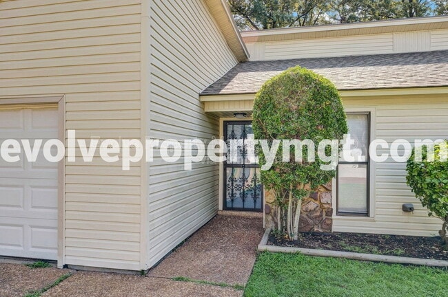 Photo - 1170 Simmonsridge Dr