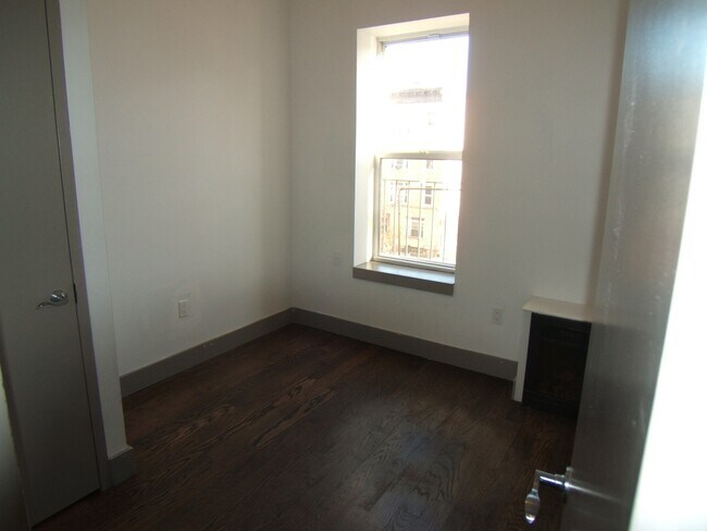 Photo - 1503 Eastern Pkwy Unit 3F