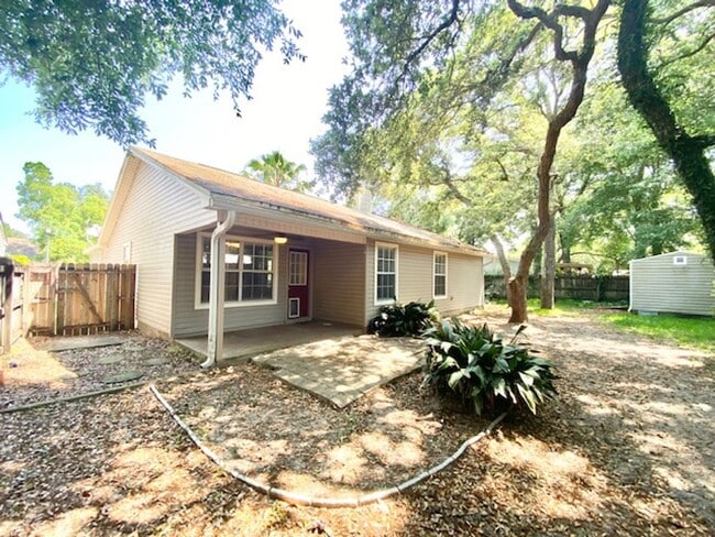 Photo - 164 Wright Cir