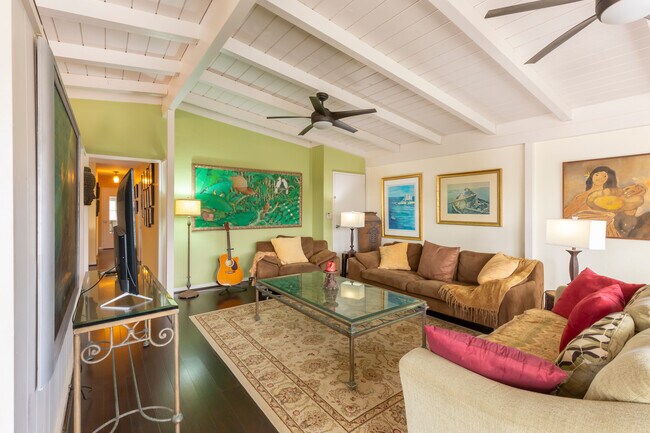 Photo - 55-116-116 Naupaka St