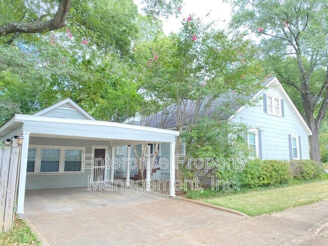 Photo - 451 S Reese St