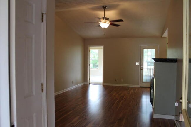 Photo - 54 Marymont Dr