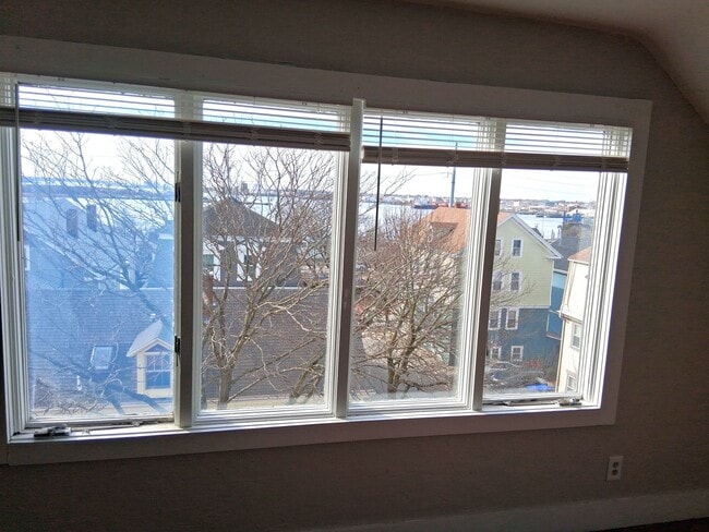 Photo - 46 Armstrong Ave Unit #4