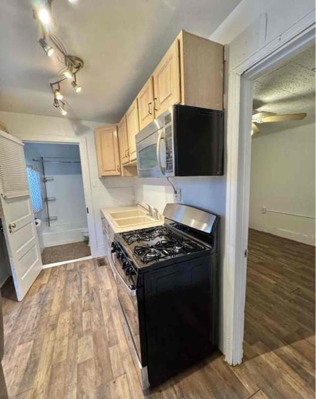 Photo - 1217 Taylor Ave