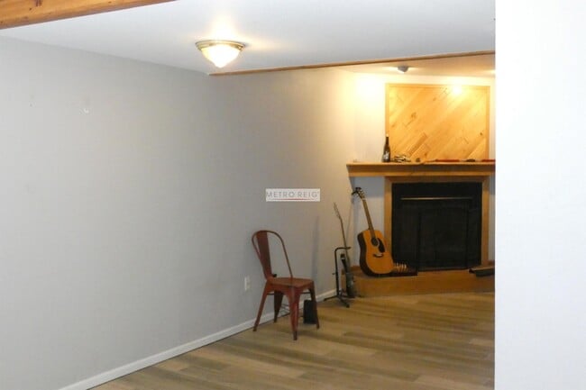 Photo - 4712 Edison Ln