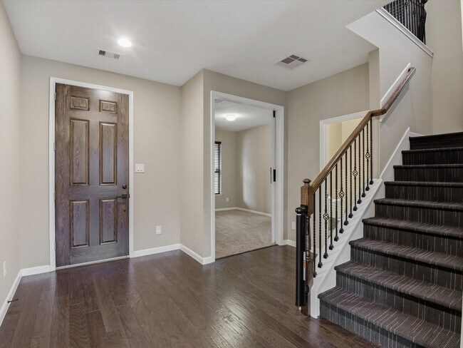Photo - 16515 Williamstown Dr