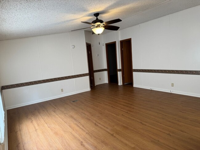 Photo - Updated 3 Bedroom 2 Bath Double Wide for Rent