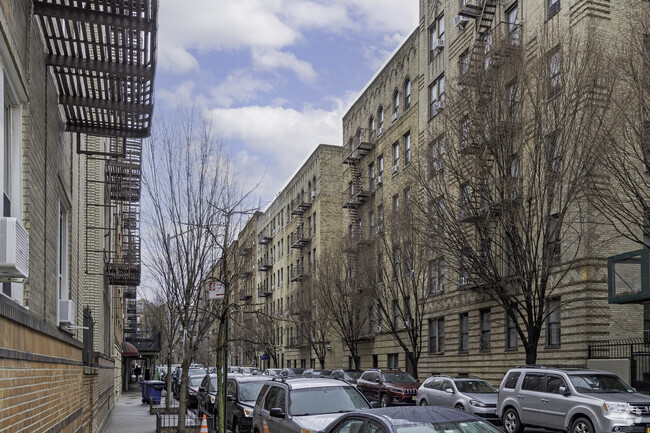 Building Photo - 30 Cooper Street Rental