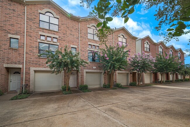 Building Photo - 3501 Link Valley Dr. Unit 703 Rental