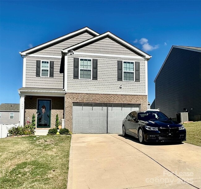 Building Photo - 1605 Blue Velvet Ln
